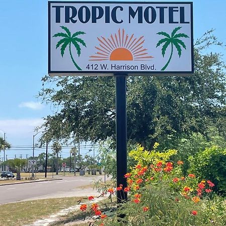 Tropic Motel Aransas Pass Exterior photo